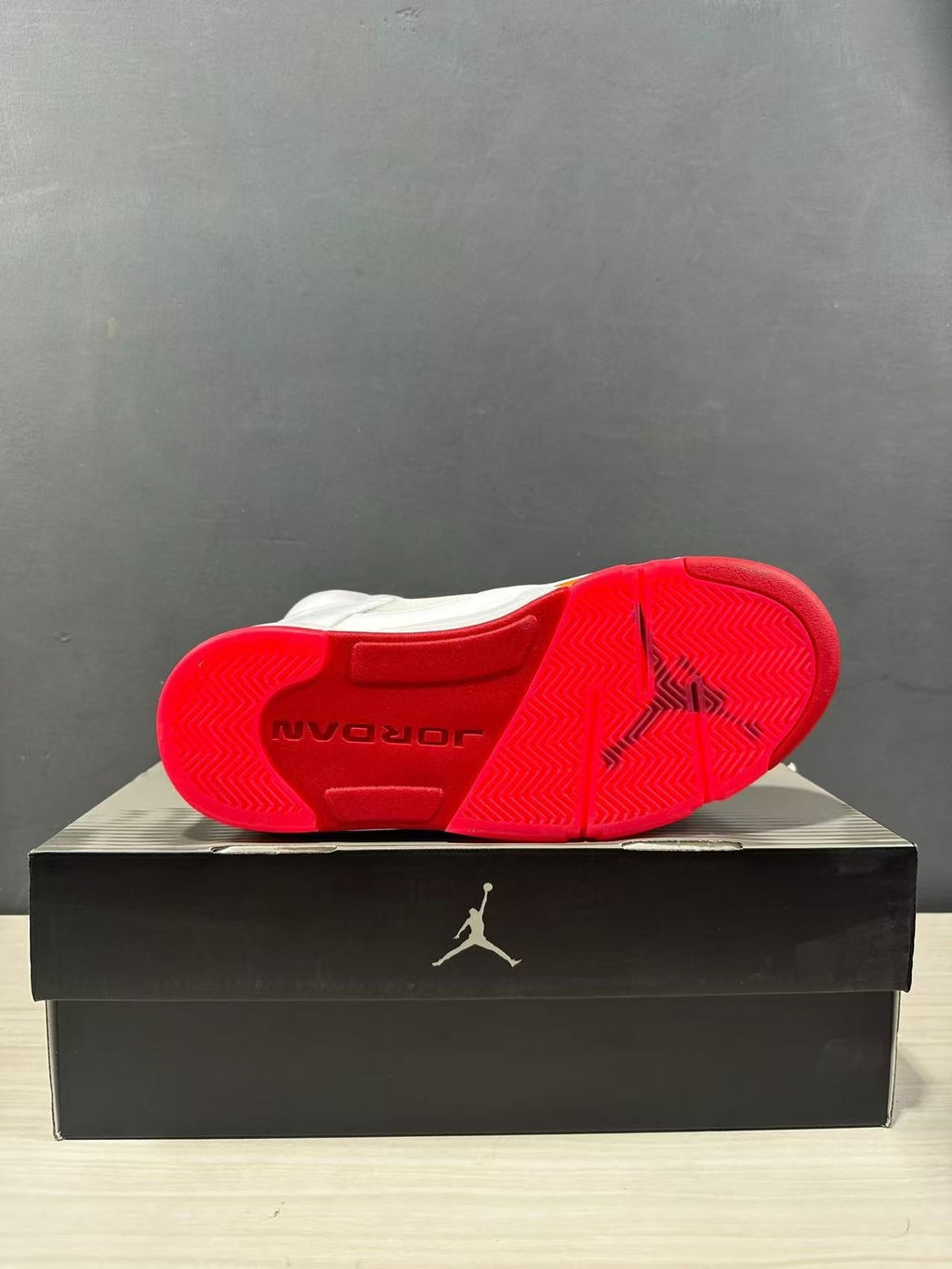 Air Jordan 5 Sunset White Sneakers IV5678-102 - product image from the listing.