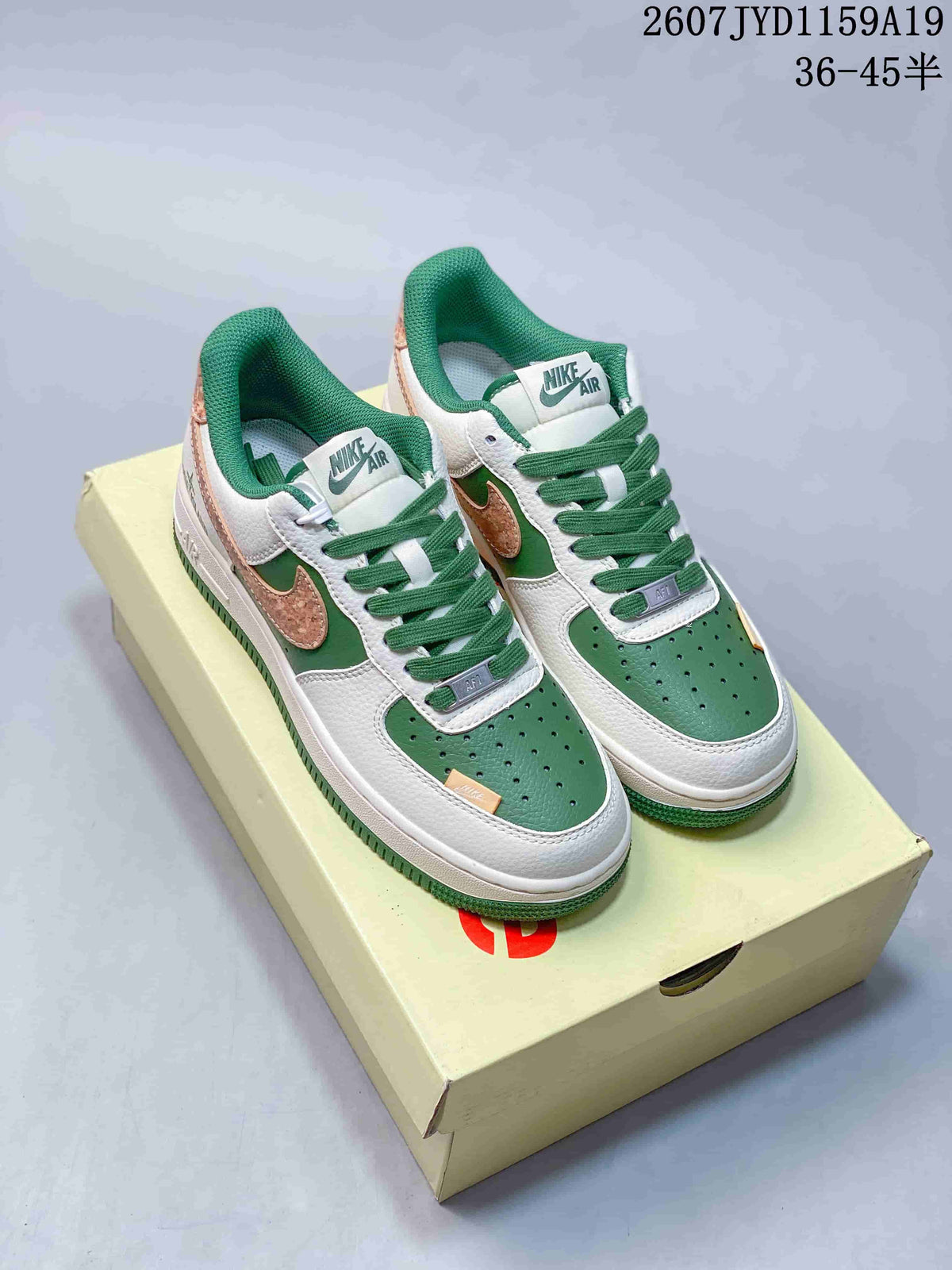 Nike Air Force 1 '07 Low Trainers - product image from the listing.