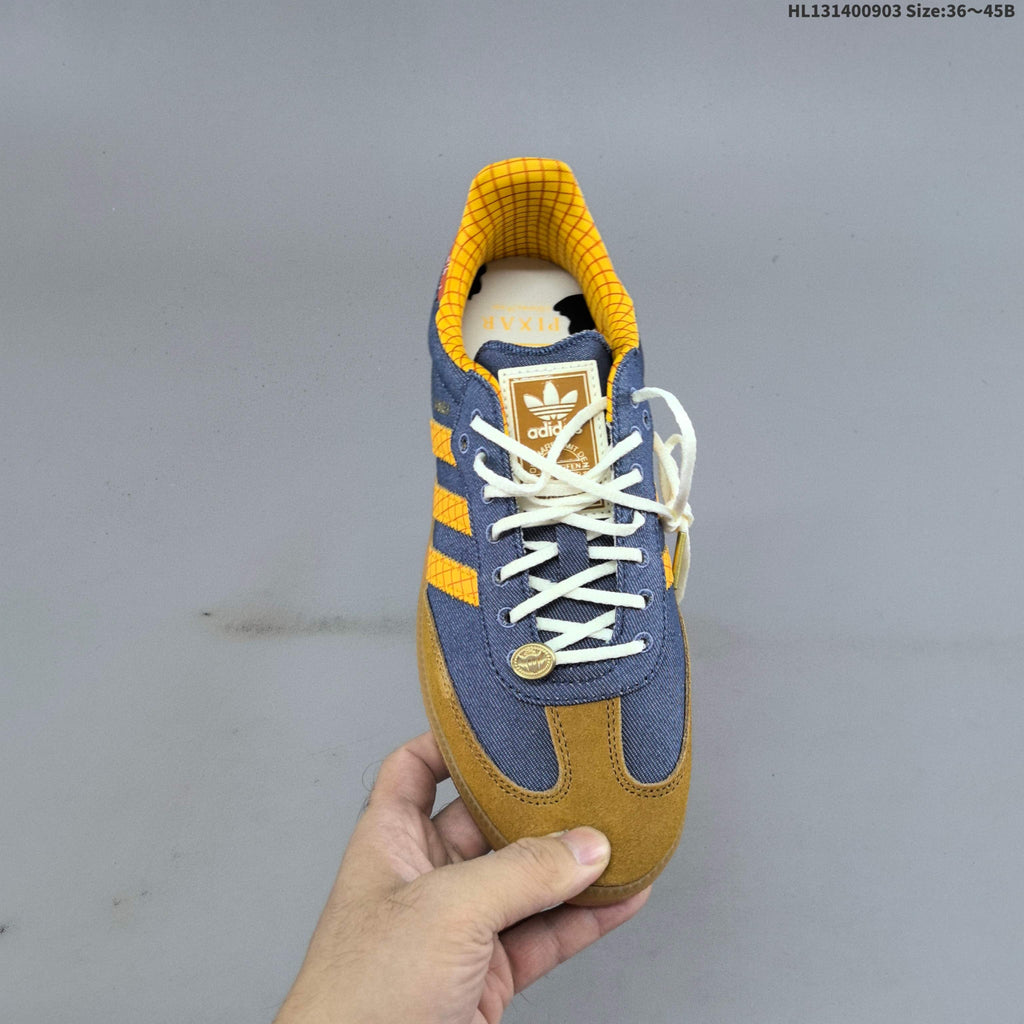 Adidas Originals Samba Sneakers in Blue and Gold LA3985 - product image from the listing.