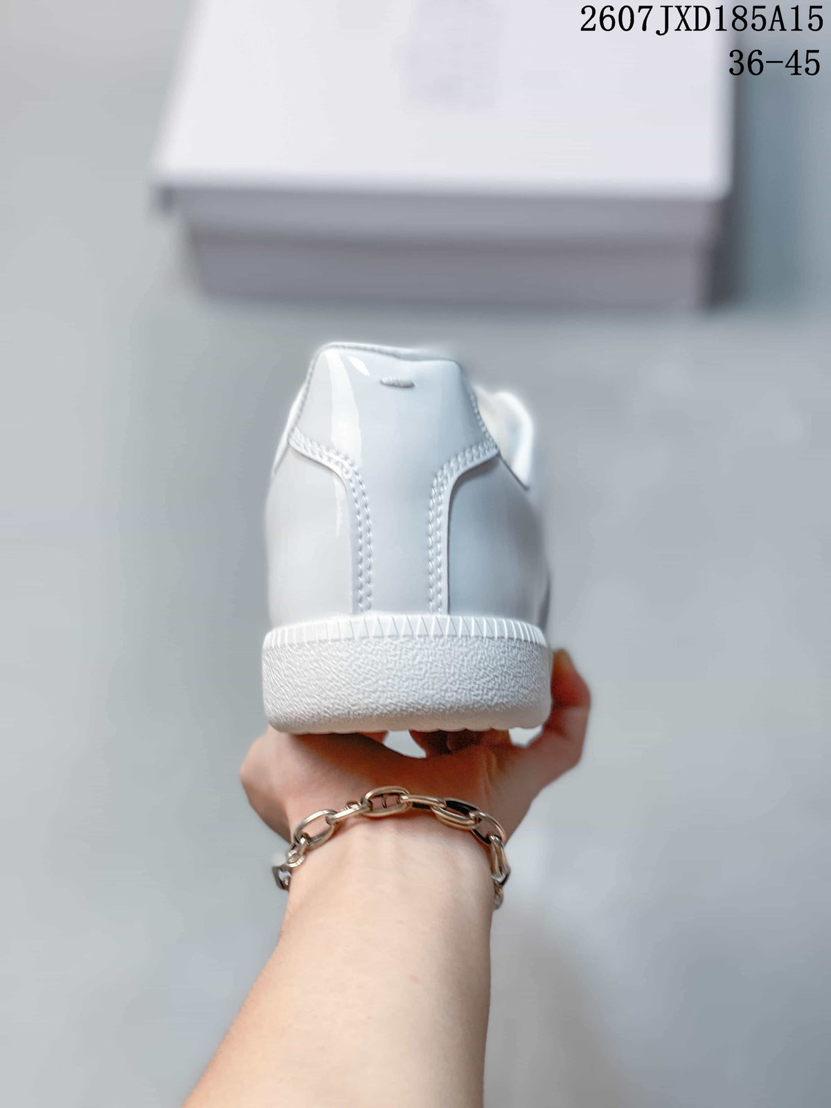 Maison Margiela S57WS0236 White Calfskin Trainers - product image from the listing.