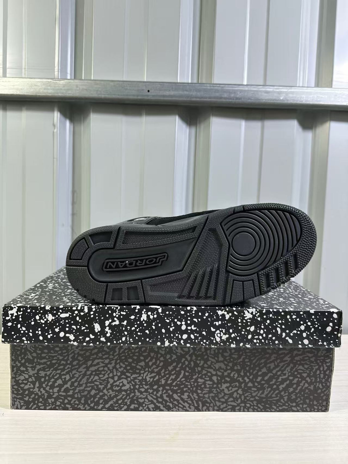 Jordan Spizike Low Sneakers in Black FQ17 - product image from the listing.