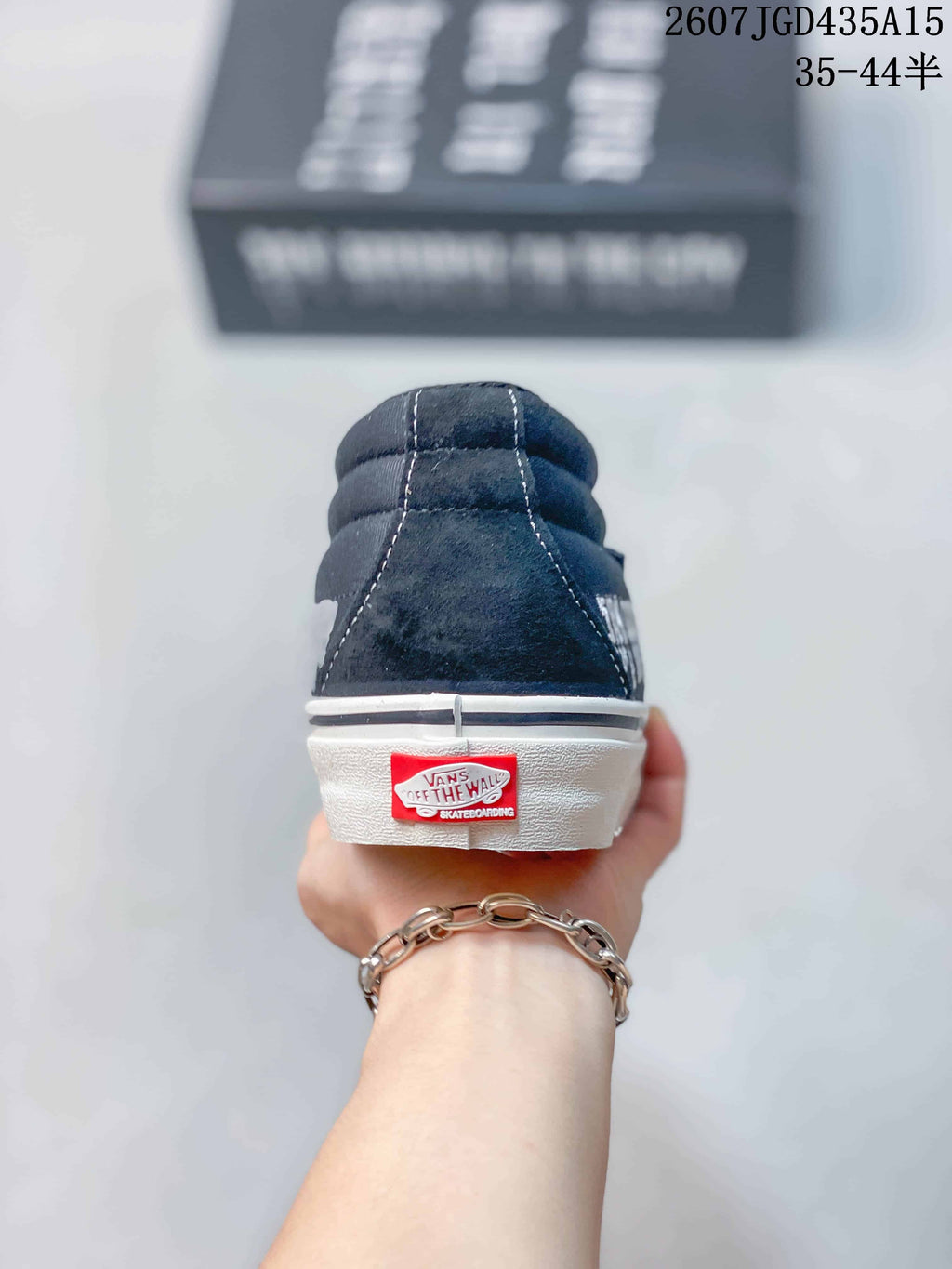 Vans SK8-LOW Sneakers in Black White - product image from the listing.