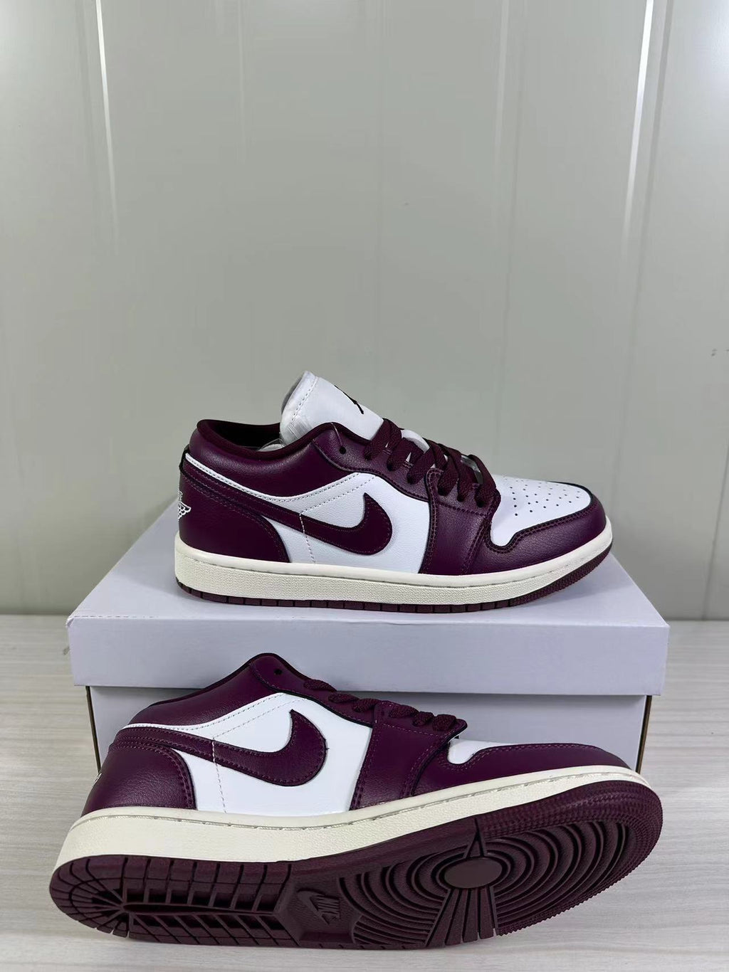 Air Jordan 1 Low Bordeaux White DC0774-161 - product image from the listing.