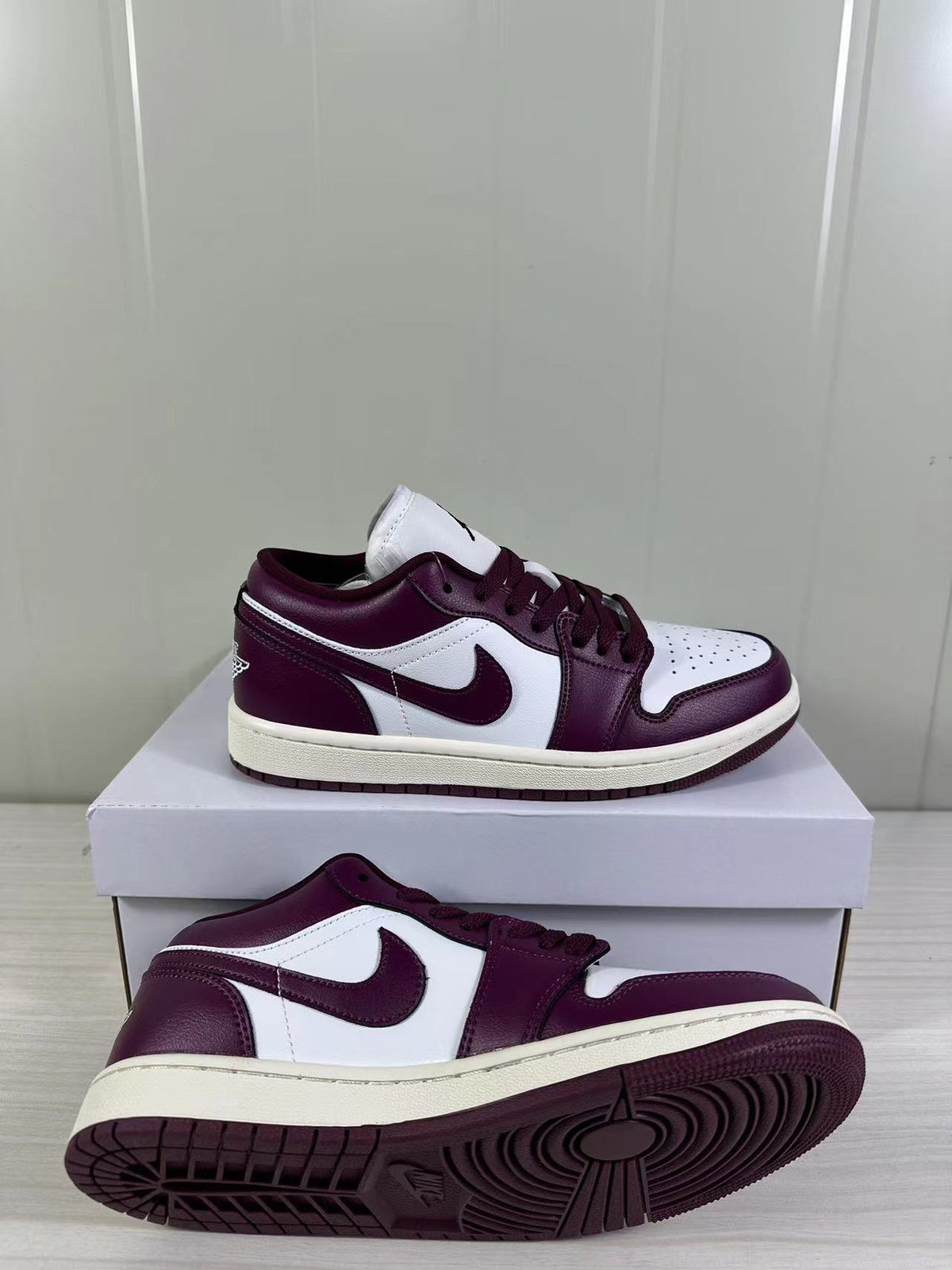 Air Jordan 1 Low Bordeaux White DC0774-161 - product image from the listing.