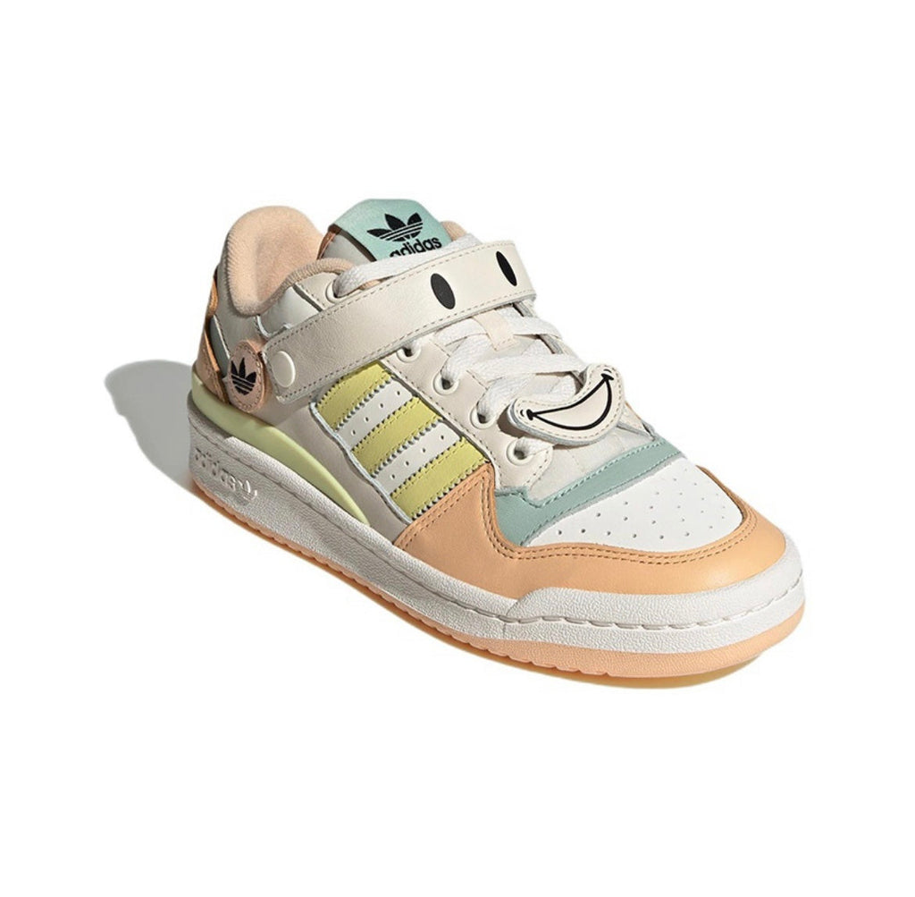 Adidas Originals Forum 84 Low Trainers GW4427 - product image from the listing.