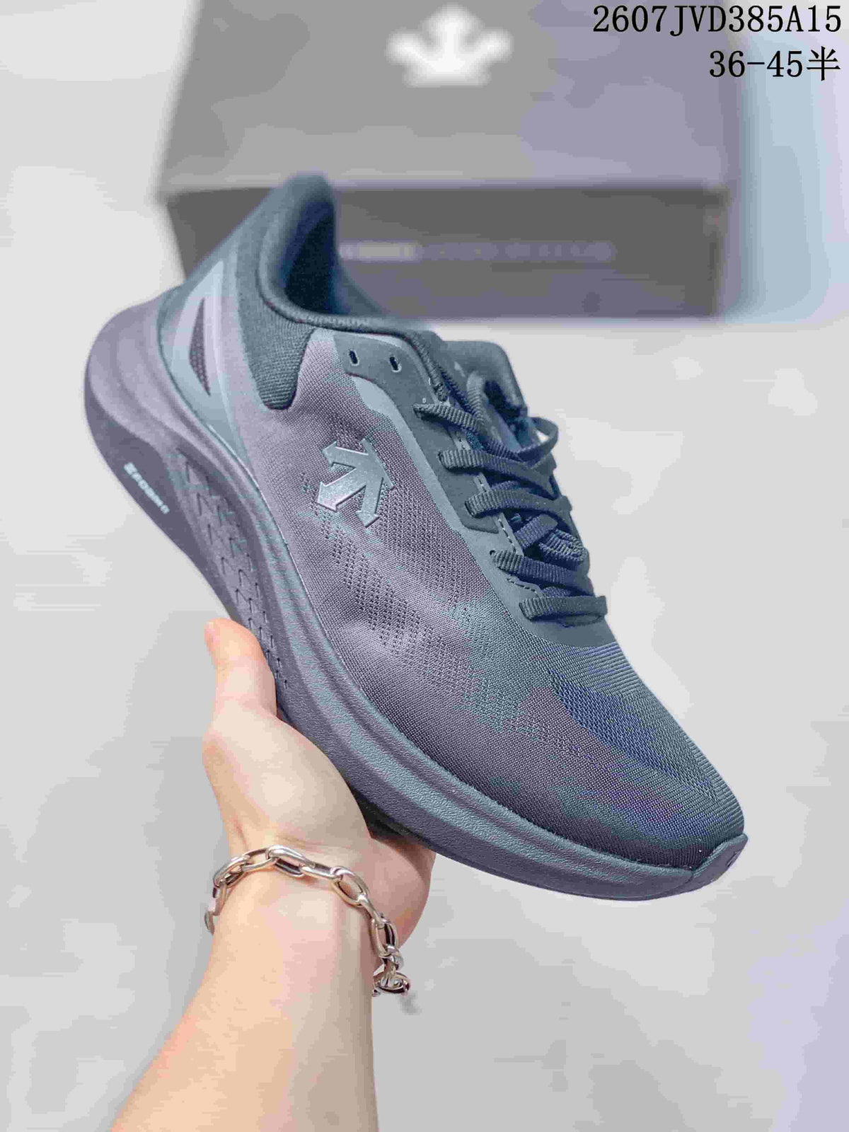 DESCENTE EASE WIRE Sneakers in Dark Gray 2607JVD385A15 - product image from the listing.