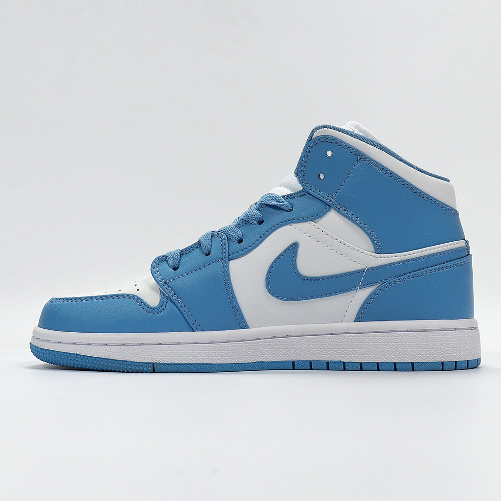 Air Jordan High-Top Sneakers University Blue White 554724-106 - product image from the listing.