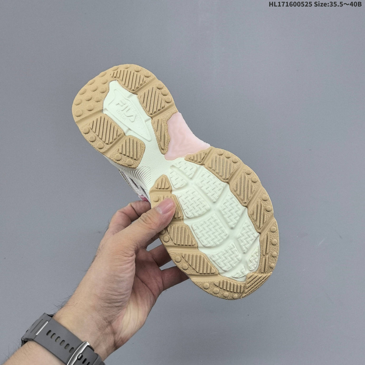 FILA FERN Low-Top Sneakers in White Pink F12W622118FMP - product image from the listing.