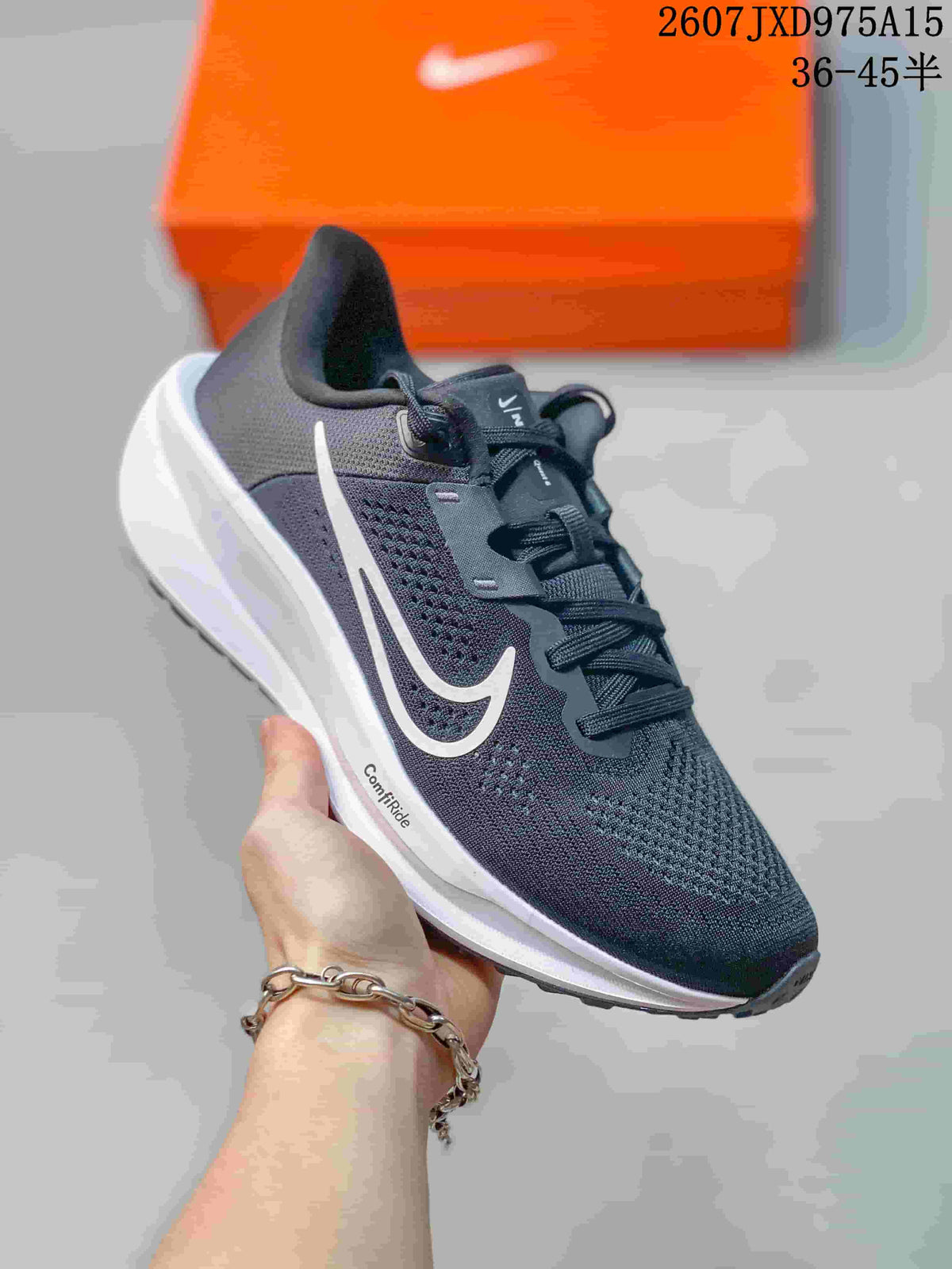 Nike Quest 6 Low-Top Running Shoes in Black/White - product image from the listing.