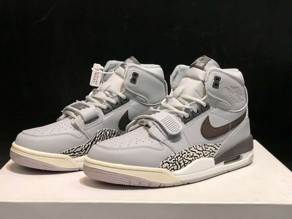 Men's Air Jordan Legacy 312 Grey Cement Basketball Shoes AV3922-002 - product image from the listing.
