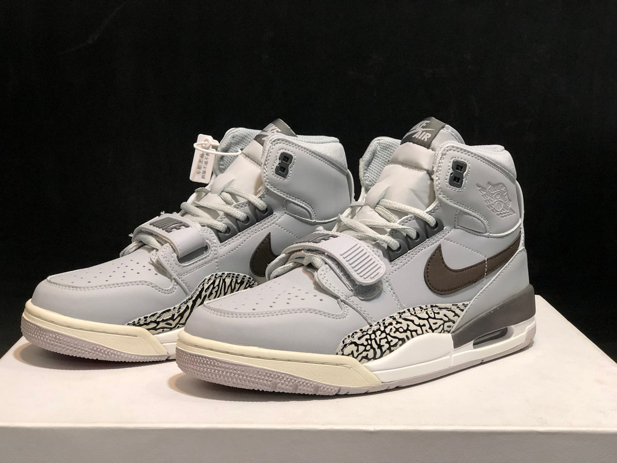 Men's Air Jordan Legacy 312 Grey Cement Basketball Shoes AV3922-002 - product image from the listing.