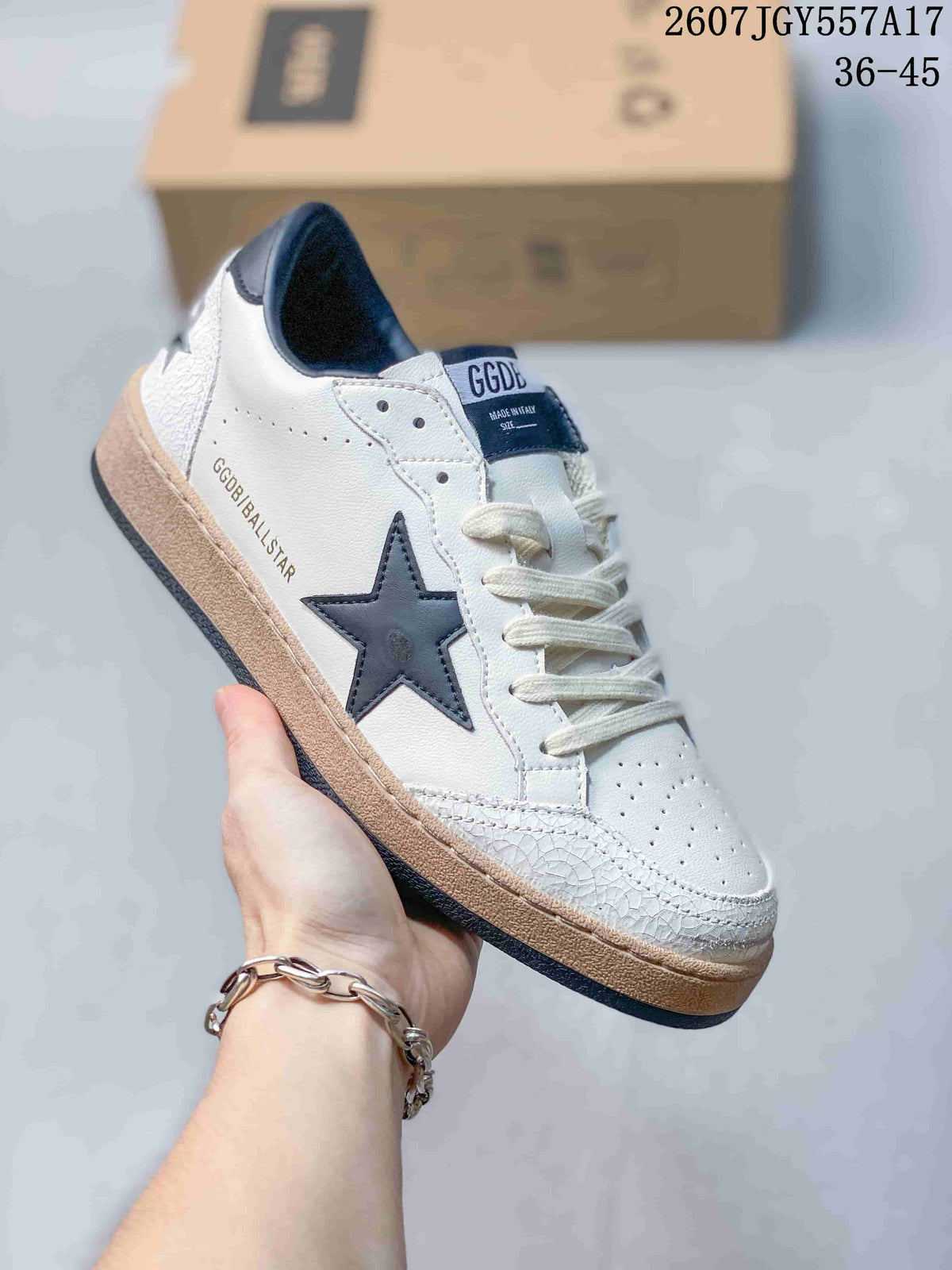 Golden Goose Ball Star Leather Trainers White Navy Star 2607TGY557A17 - product image from the listing.