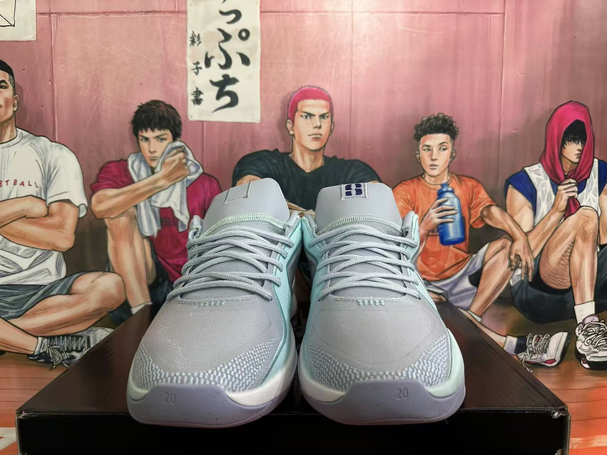 Light Blue Nike Kobe 8 Basketball Shoes - product image from the listing.