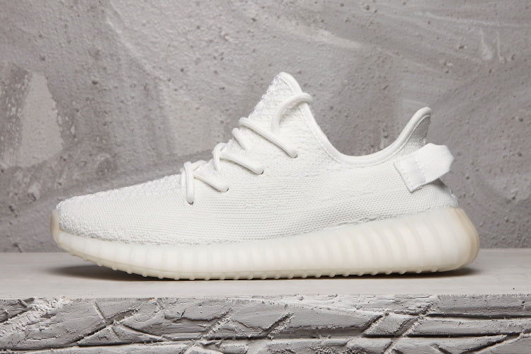 Yeezy 350 V2 Low-Top Sneakers in White Knit - product image from the listing.
