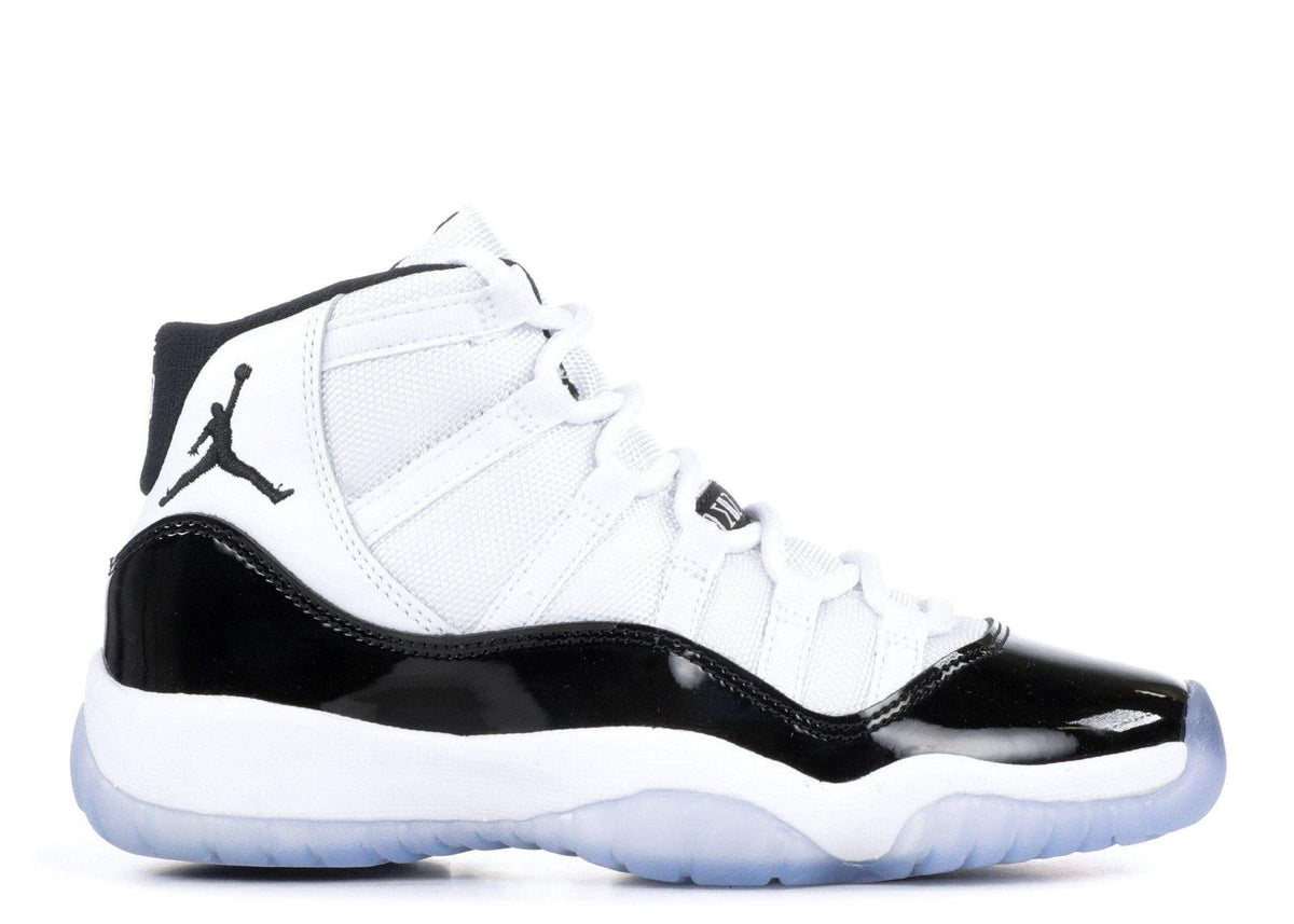 Air Jordan 11 Retro GS Concord 2018 Footwear - product image from the listing.