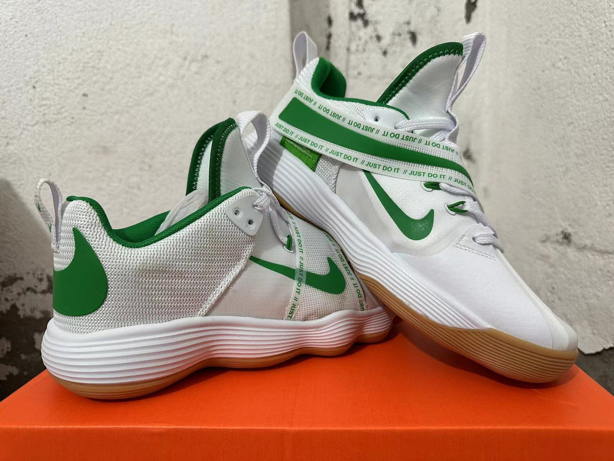 Nike Basketball Shoes in White and Green - product image from the listing.