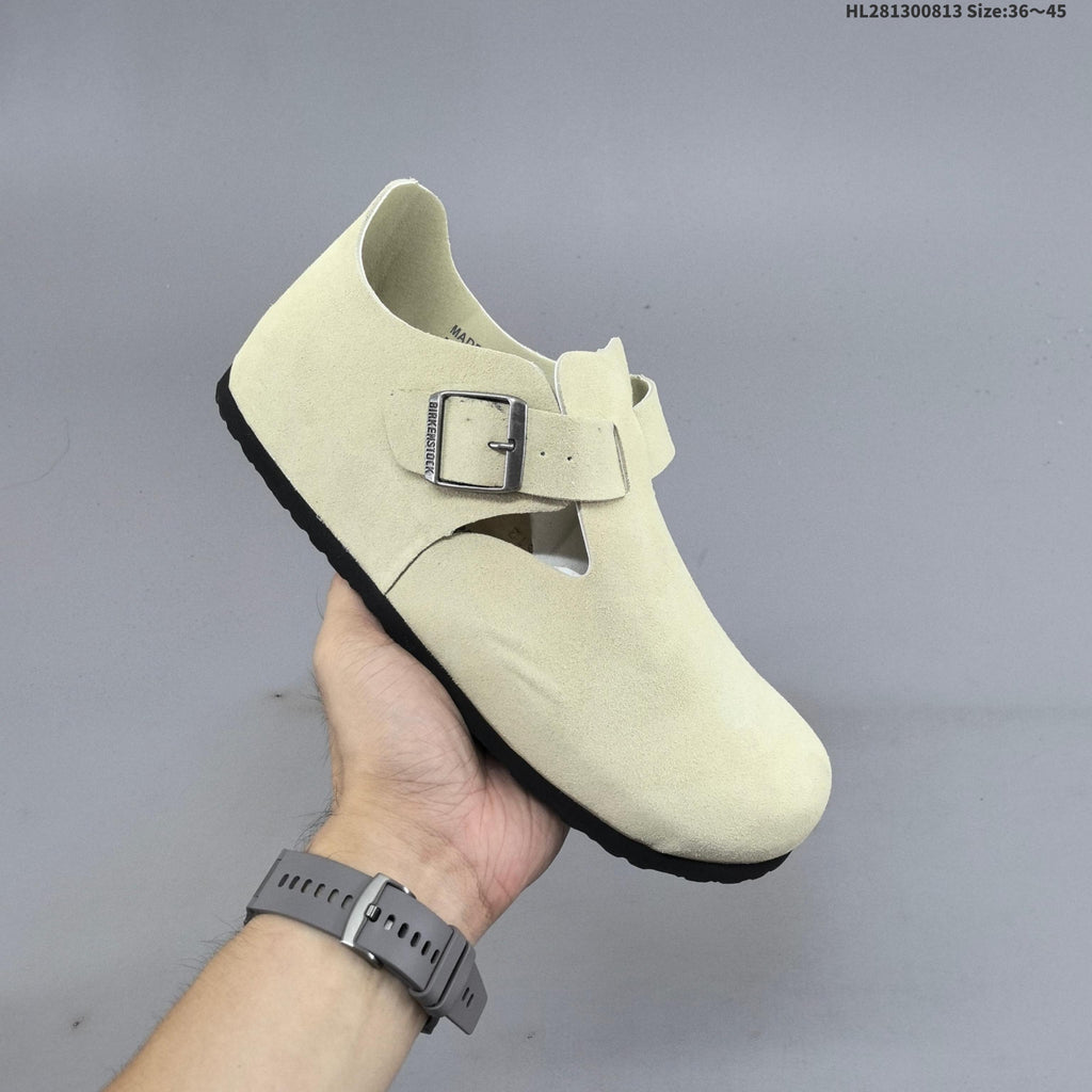 Cream Suede Birkenstock Boston Shearling Clog - product image from the listing.