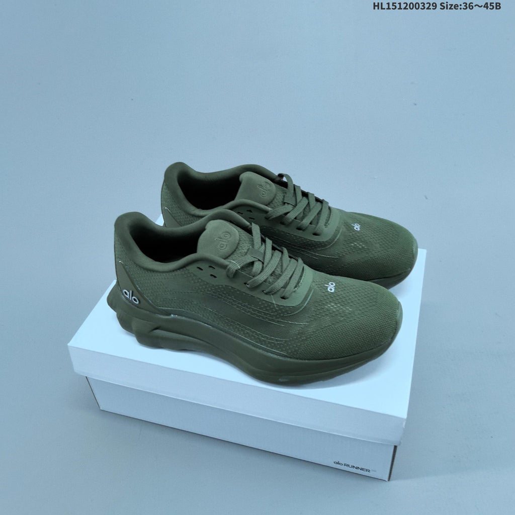 Alo Yoga Alo Runner Low-Top Sneakers for Running - product image from the listing.