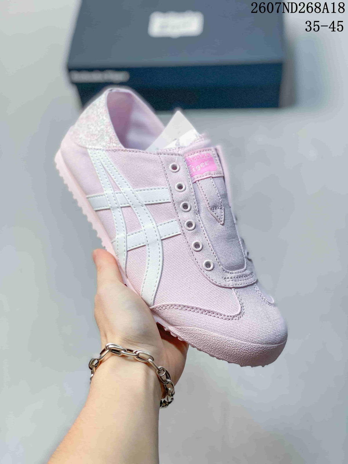 Onitsuka Tiger Mexico 66 Paraty Pink Slip-On Trainers 07ND268A18 - product image from the listing.
