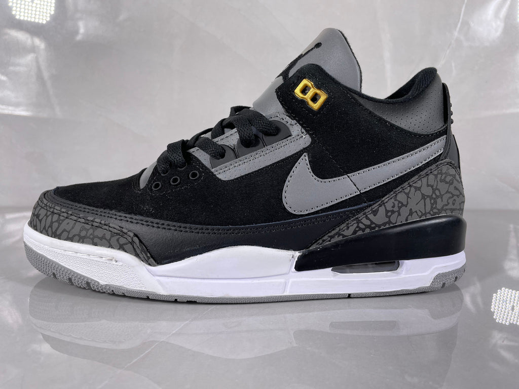 Nike Air Jordan 3 Retro Sneakers in Black Grey - product image from the listing.