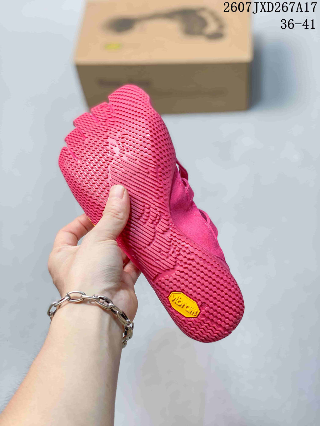 Women's Vibram Five-Finger Training Shoes Pink 2607JXD267A17 - product image from the listing.
