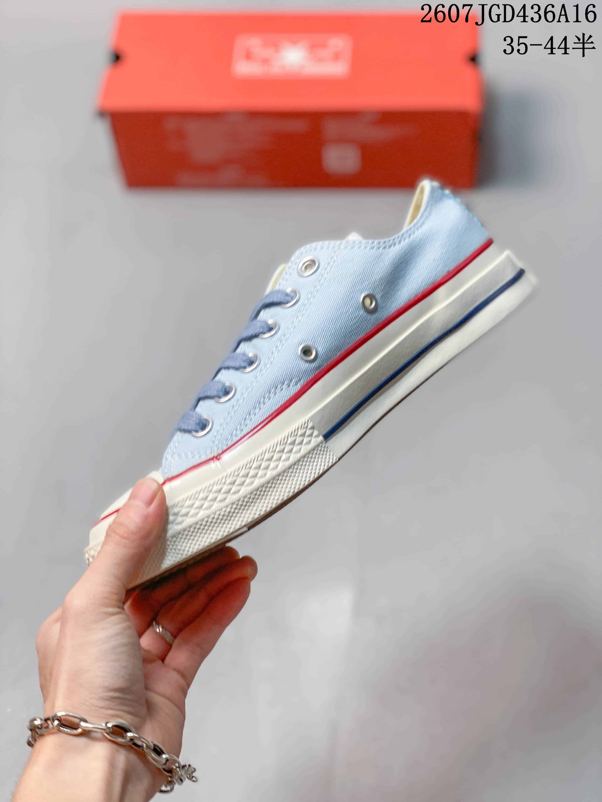 Converse All Star Low-Top Sneakers in Light Blue 2607JGD436A16 - product image from the listing.