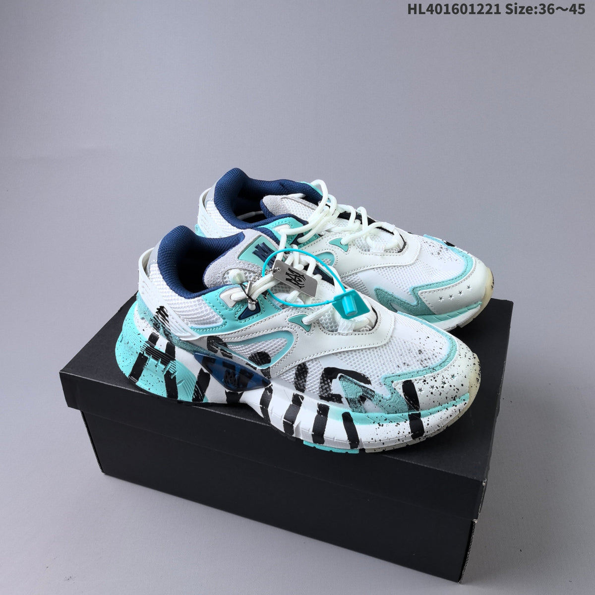 AMIRI MA Runner Low-Cut Sneakers, Green, HL401601221 - product image from the listing.