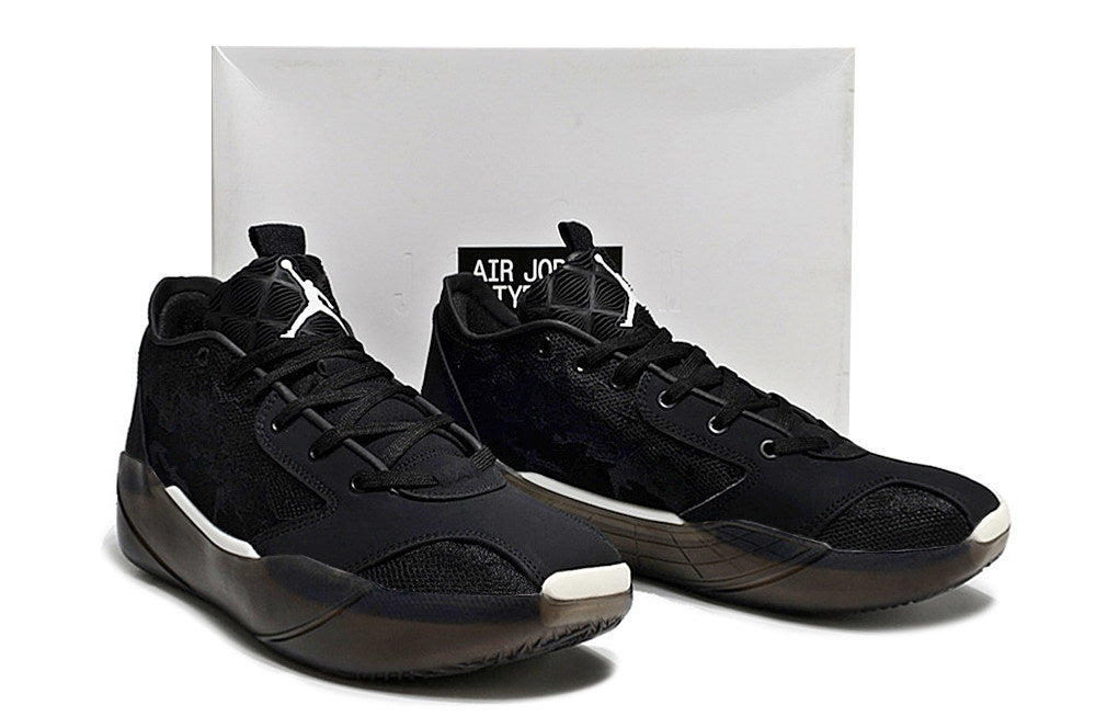Jordan Luka 39 Low Basketball Footwear - product image from the listing.