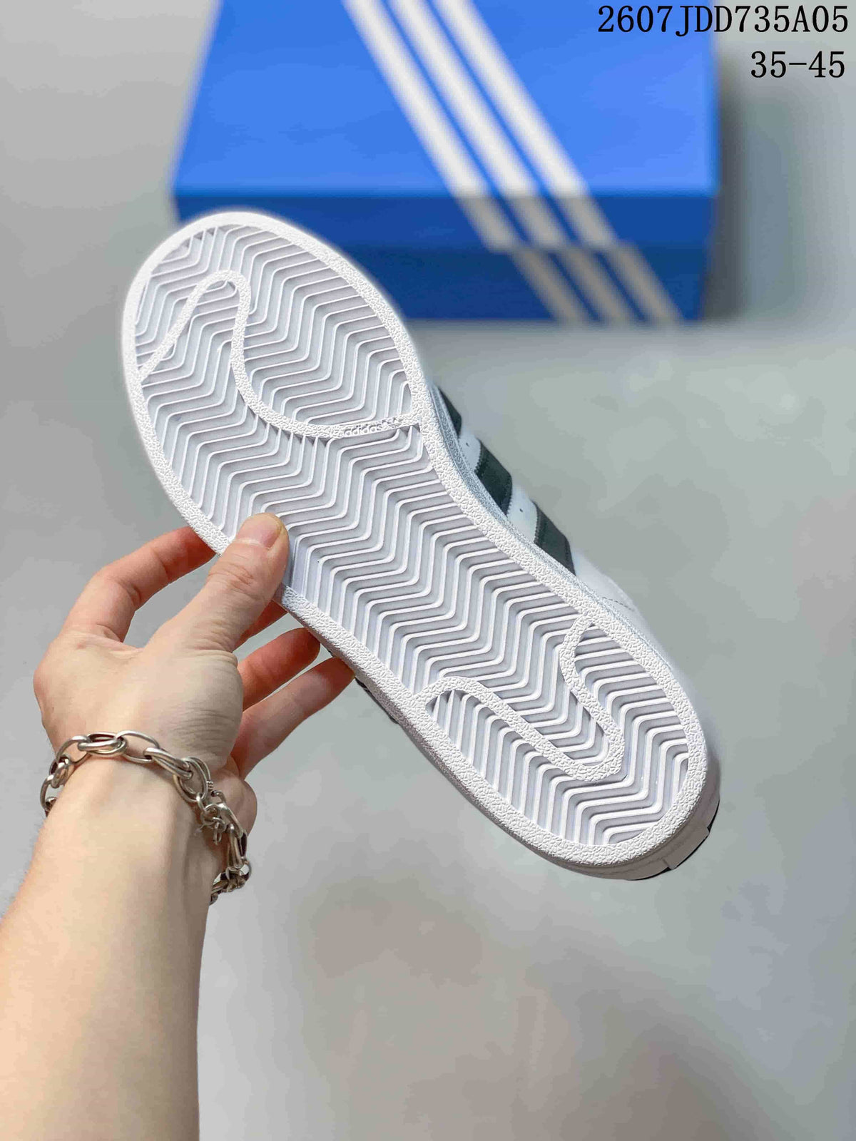 Adidas Superstar White Black Shell-Toe Trainers - product image from the listing.