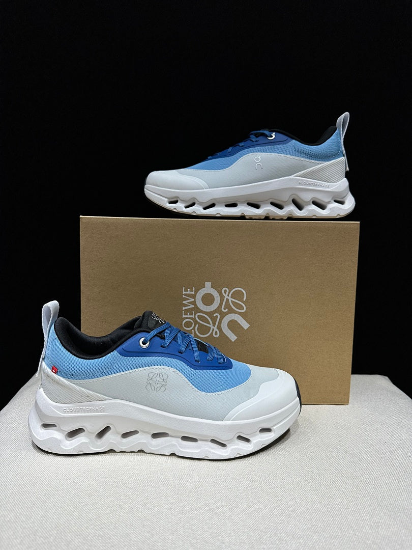 On Cloudtilt 2.0 Blue Running-Inspired Trainers - product image from the listing.