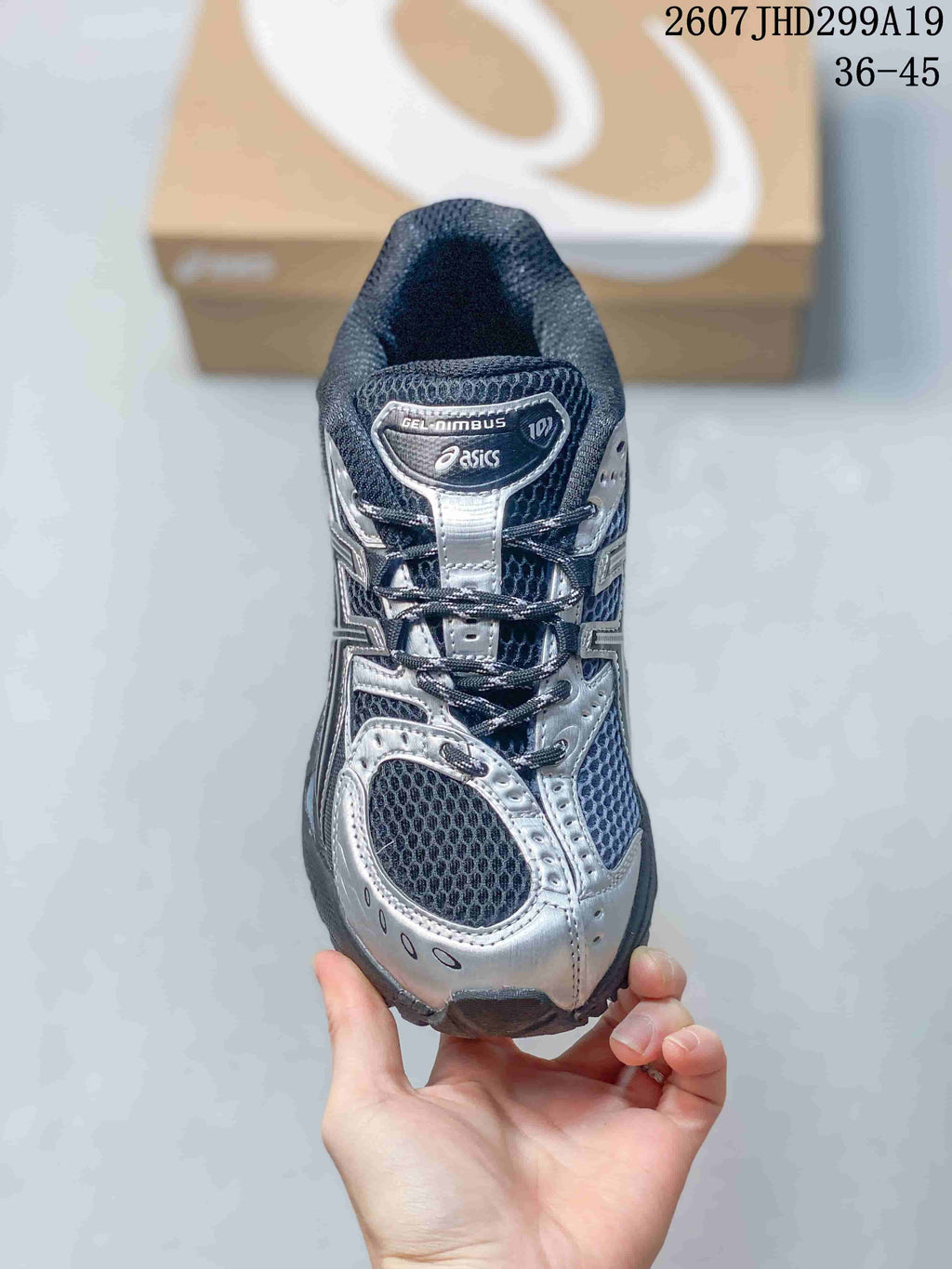 ASICS Gel-Nimbus 10.1 Sneakers in Black Silver 2607JHD299A19 - product image from the listing.