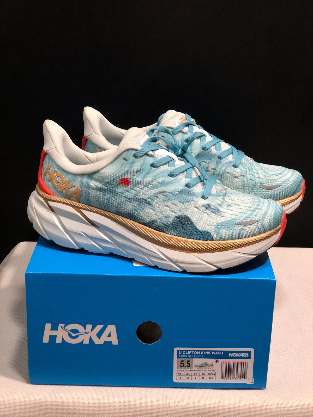 HOKA Clifton 8 Ink Wash Shoes for Running - product image from the listing.