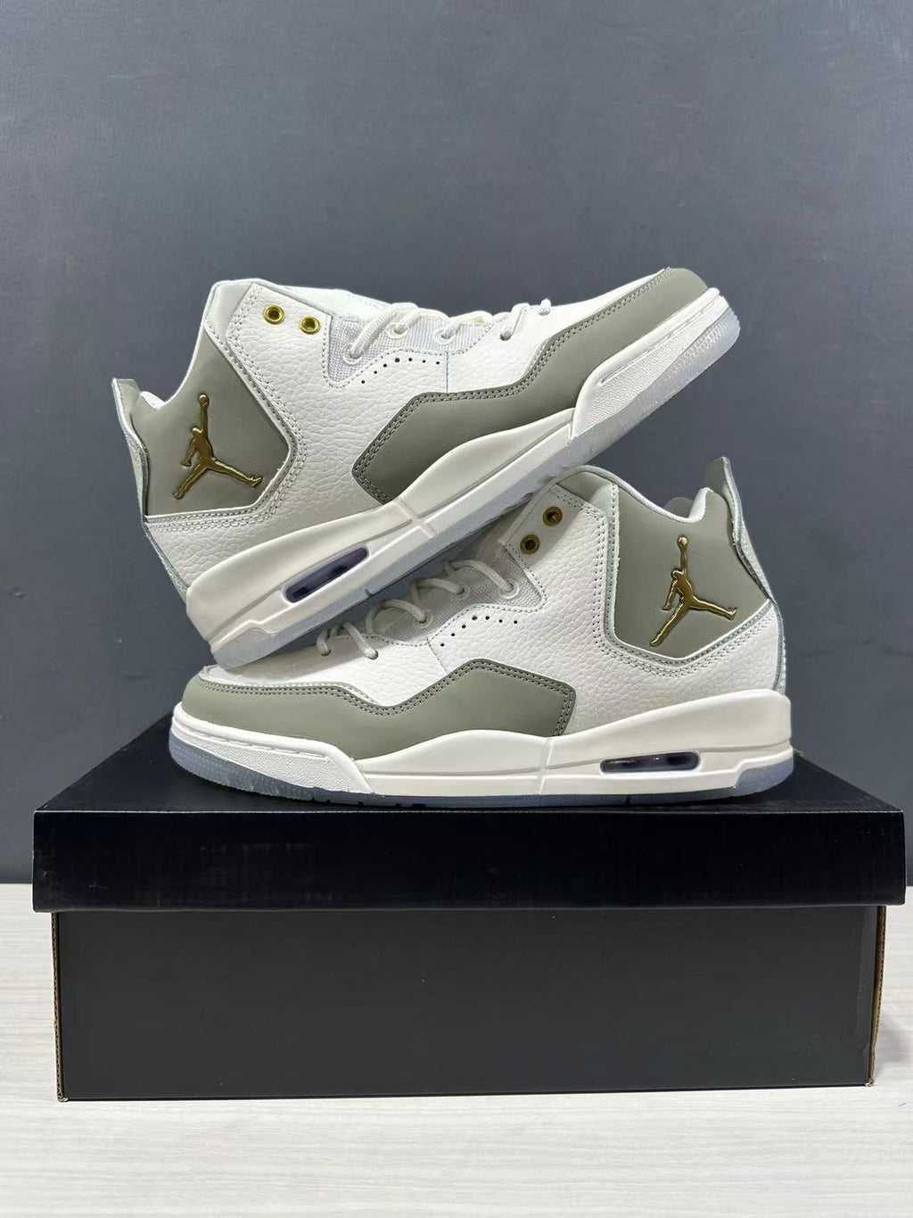 Jordan Courtside 23 High-Cut Sneakers Off-White/Tan IQ9783-171 - product image from the listing.