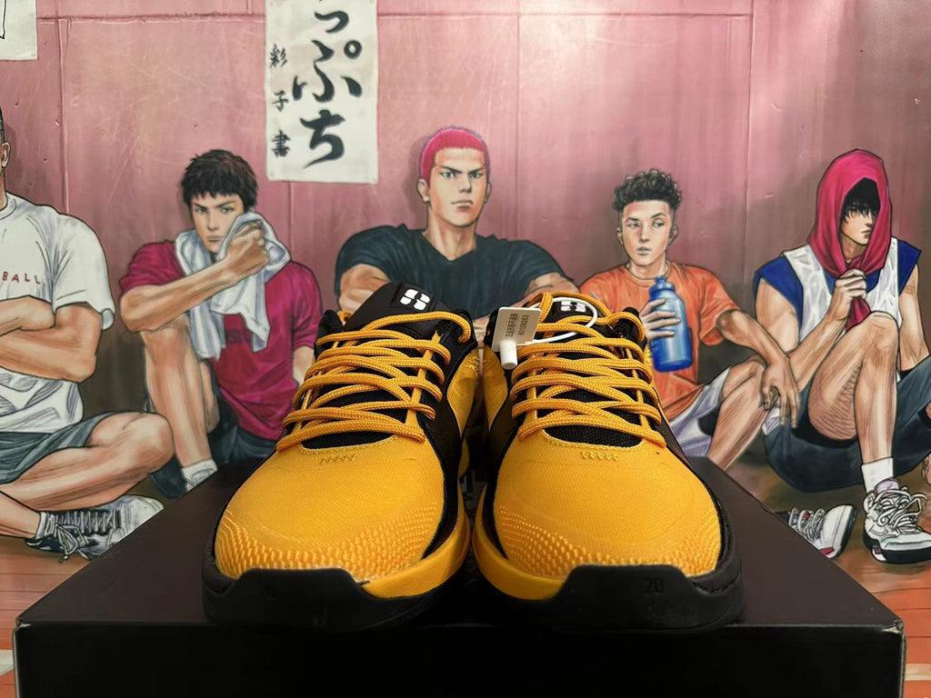 Nike Basketball Shoes in Black and Yellow - product image from the listing.