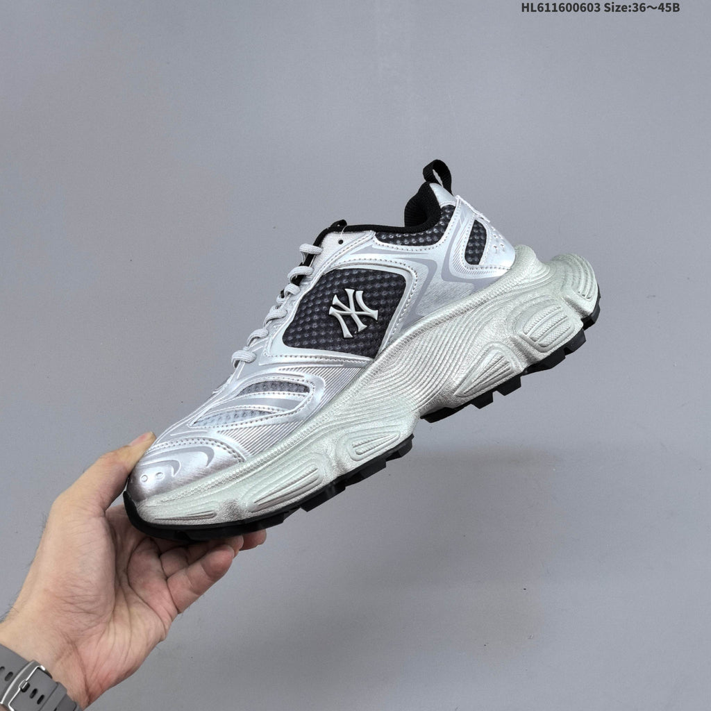MLB Winner Chunky Low-Top Sneakers in Silver 3ASHWC46N - product image from the listing.