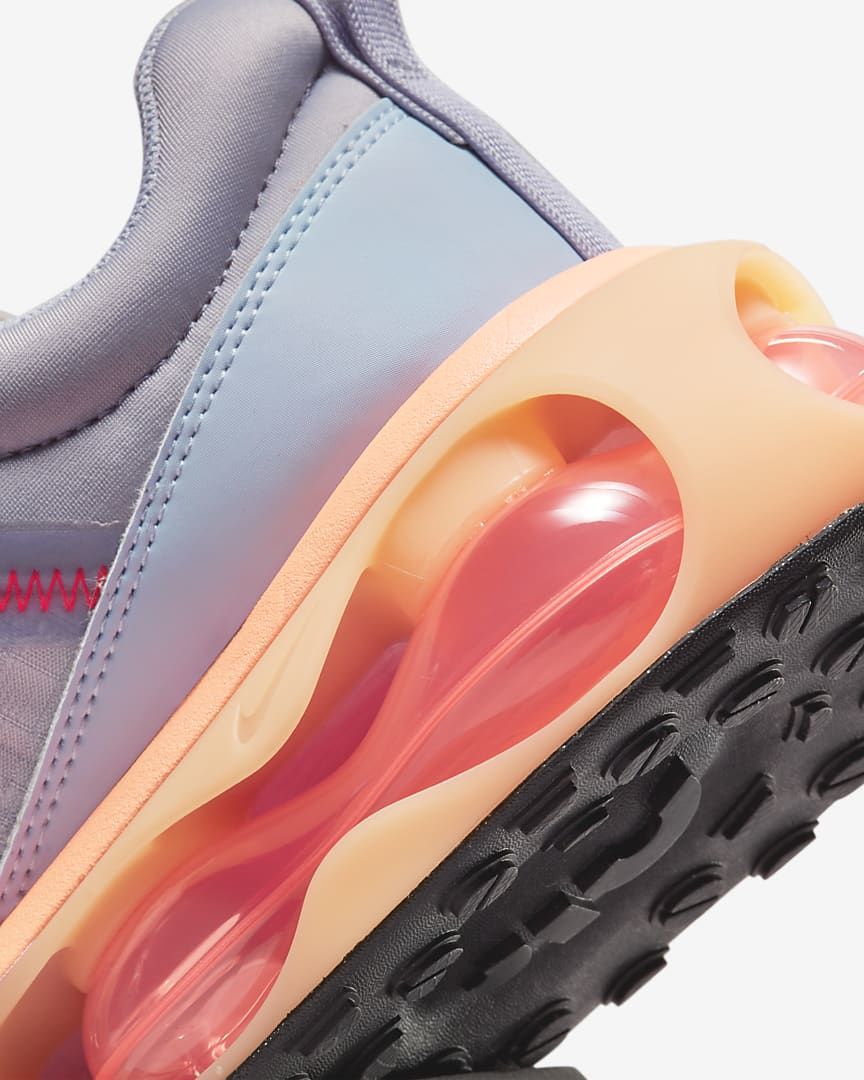 Sneakers - Nike Air Max 2021 DA1923-500 - product image from the listing.