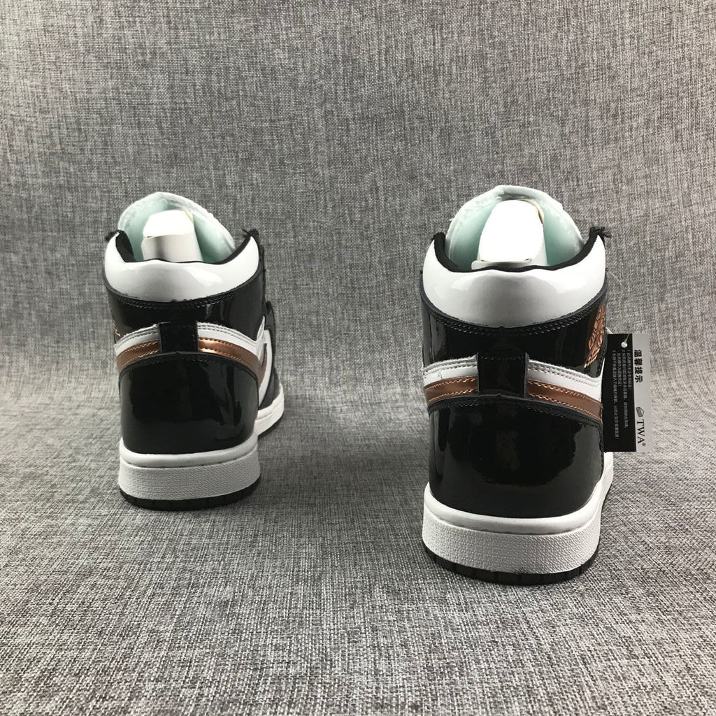 Black, White and Bronze Sneakers - Air Jordan 1 High - product image from the listing.