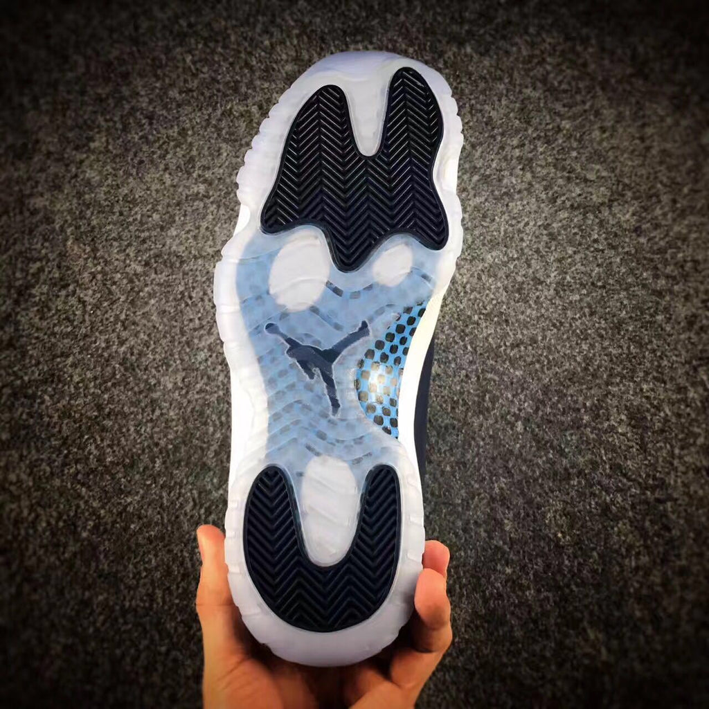 Air Jordan 11 Navy Sneakers - product image from the listing.