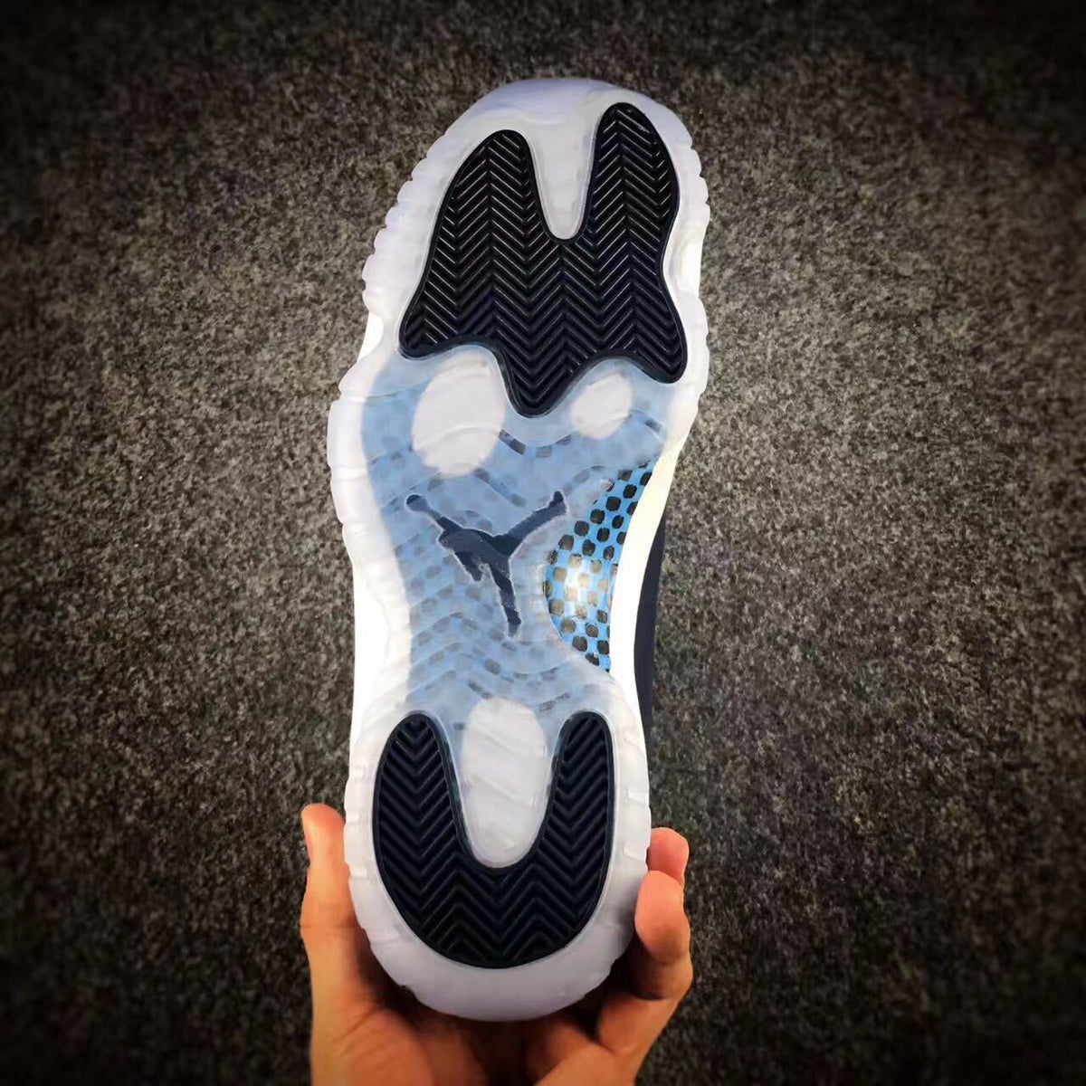 Air Jordan 11 Navy Sneakers - product image from the listing.