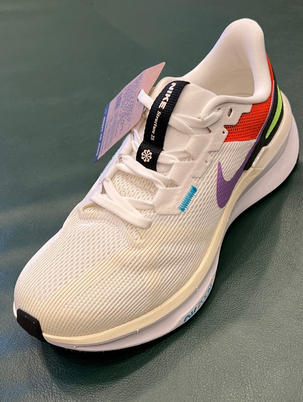 Nike Structure 25 Road Shoes for Running FV4867-100 - product image from the listing.