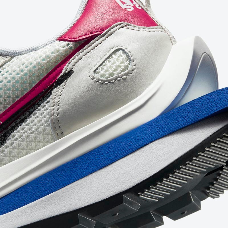 Nike sacai VaporWaffle Sneakers CV1363-100 in Grey White - product image from the listing.