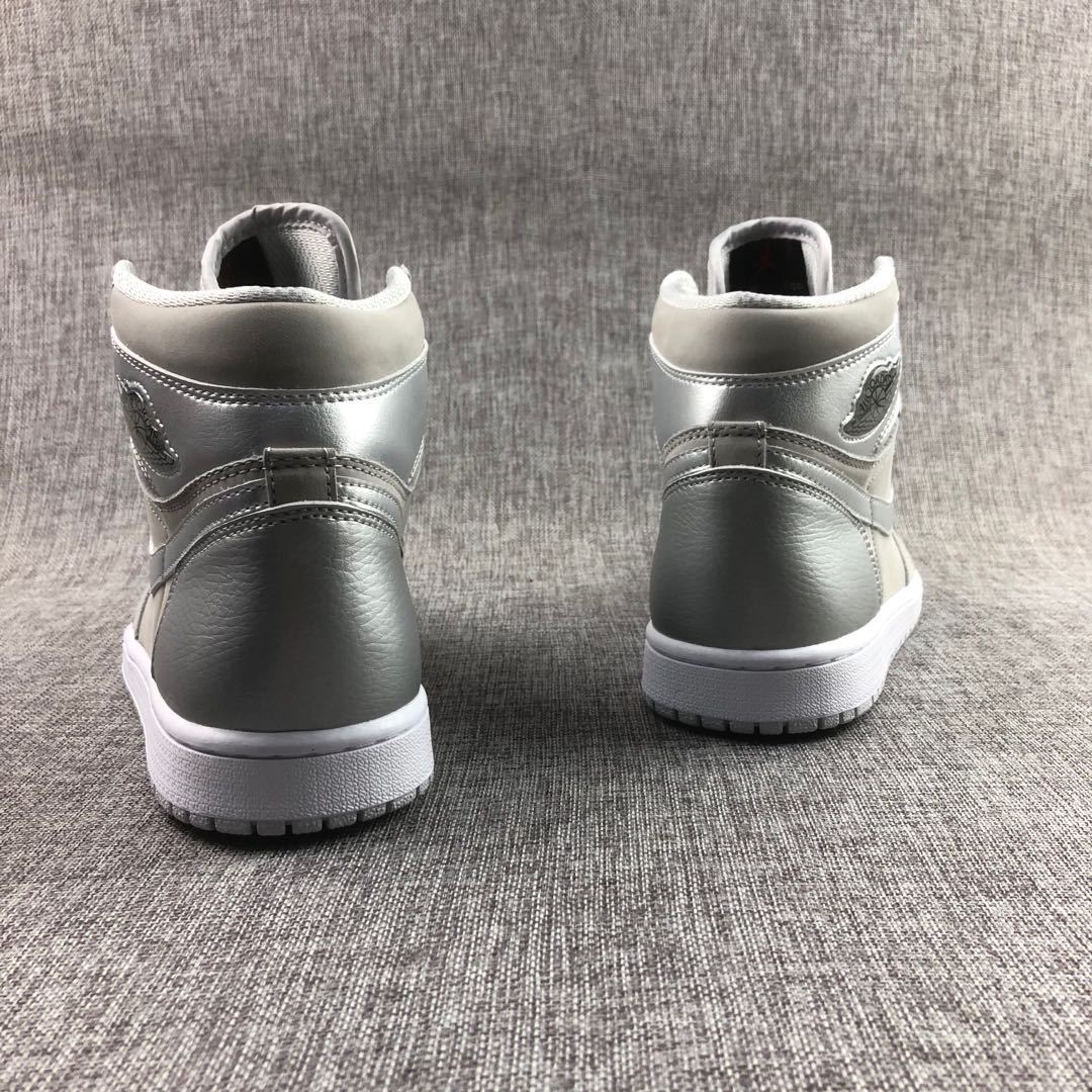 Air Jordan 1 High OG Japan Grey Silver Sneakers DC1788-029 - product image from the listing.