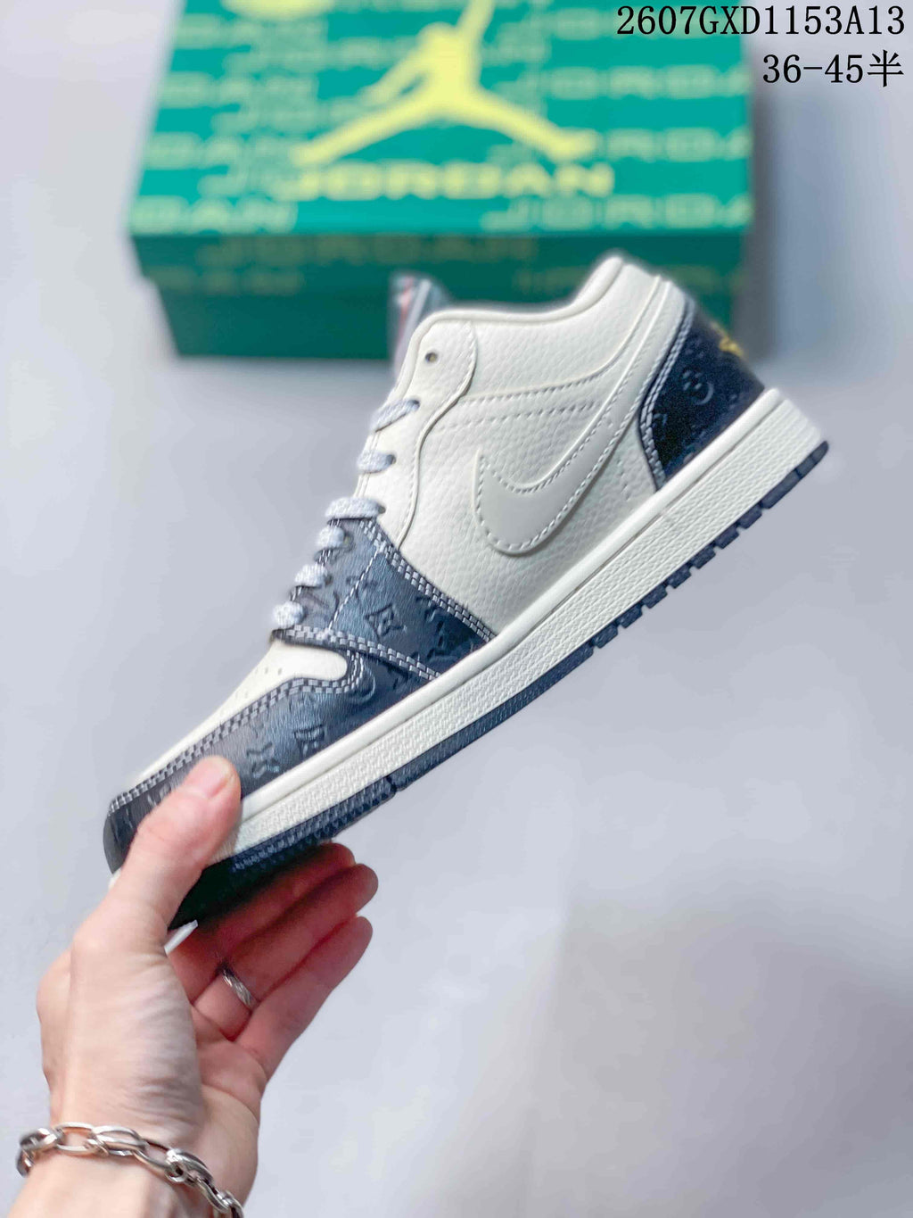 Nike SB Dunk Low Sneakers in White Navy Gold QL1988-00 - product image from the listing.