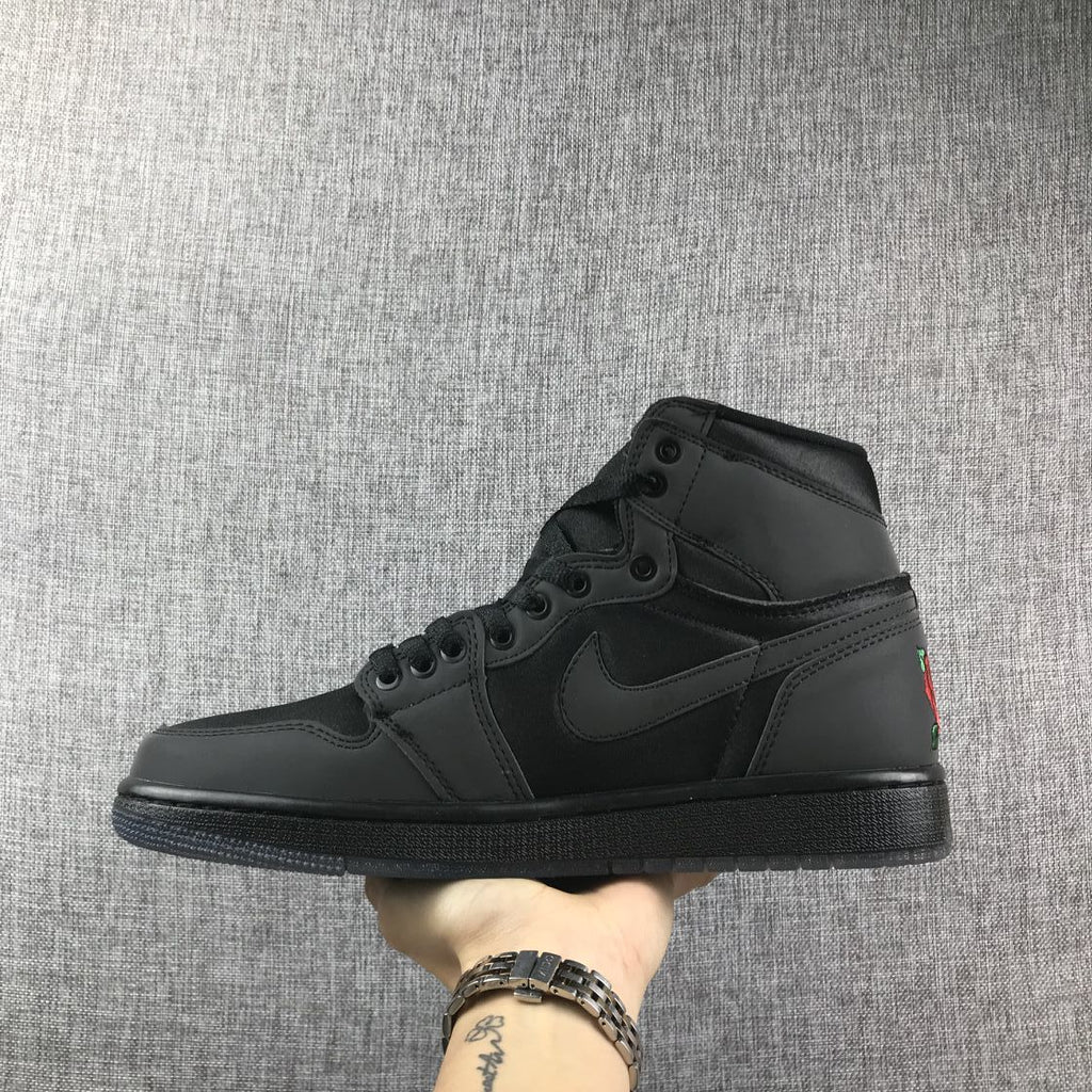 Black Rose Sneakers - Air Jordan 1 Retro High - product image from the listing.