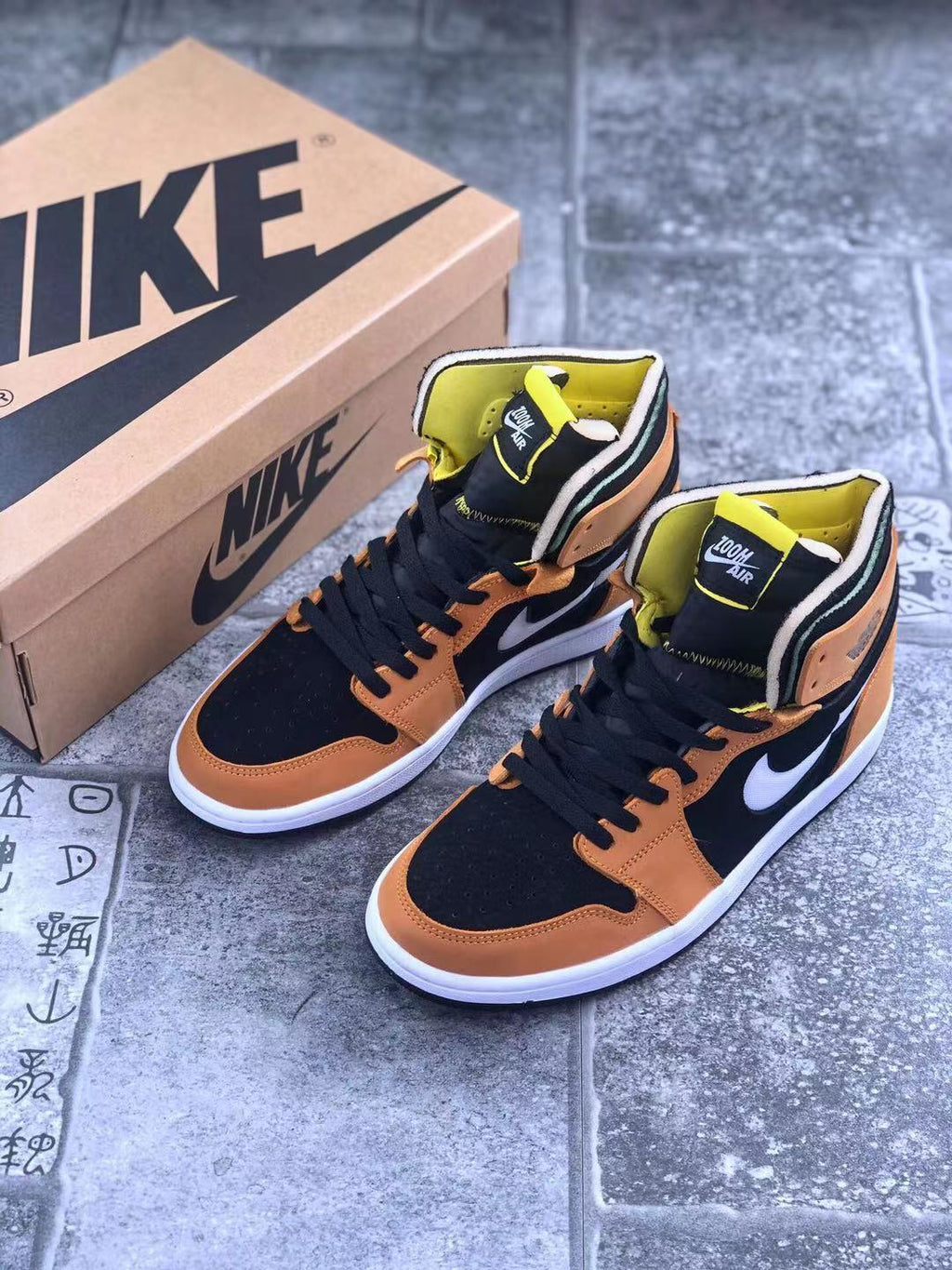Air Jordan 1 Zoom CMFT Monarch Orange CT0978-002 - product image from the listing.