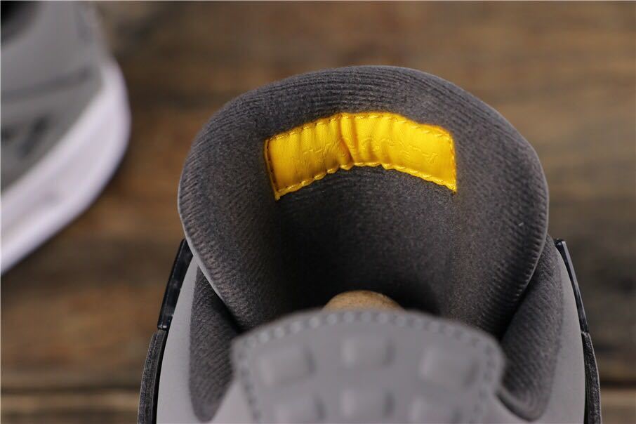 Air Jordan 4 Cool Grey Sneakers 308497-007 - product image from the listing.