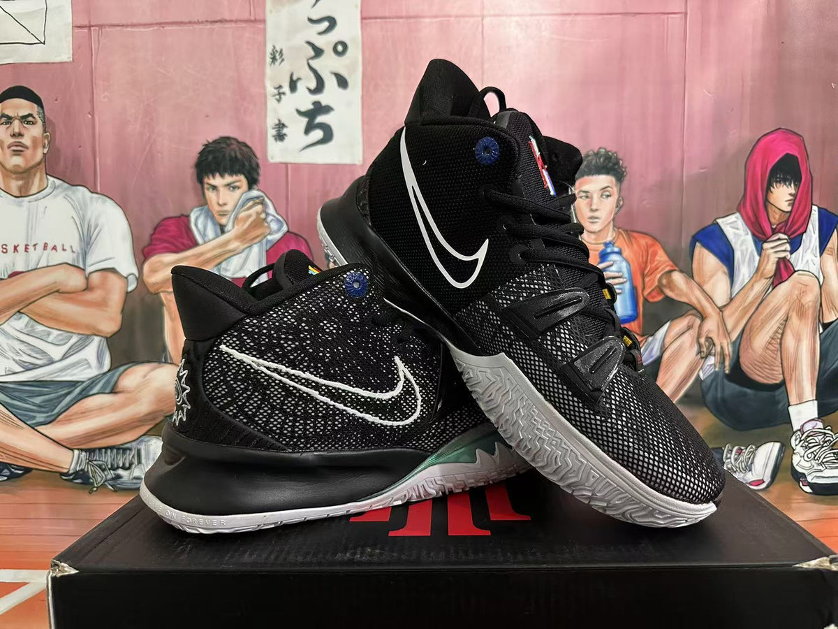 Nike Basketball Sneakers in Black and White - product image from the listing.