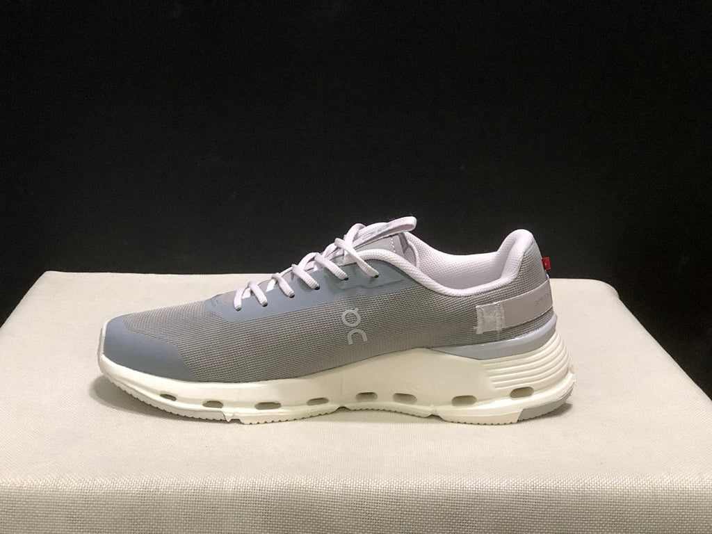 On Cloudnova Form 2 Trainers in Fog and Lavender - product image from the listing.