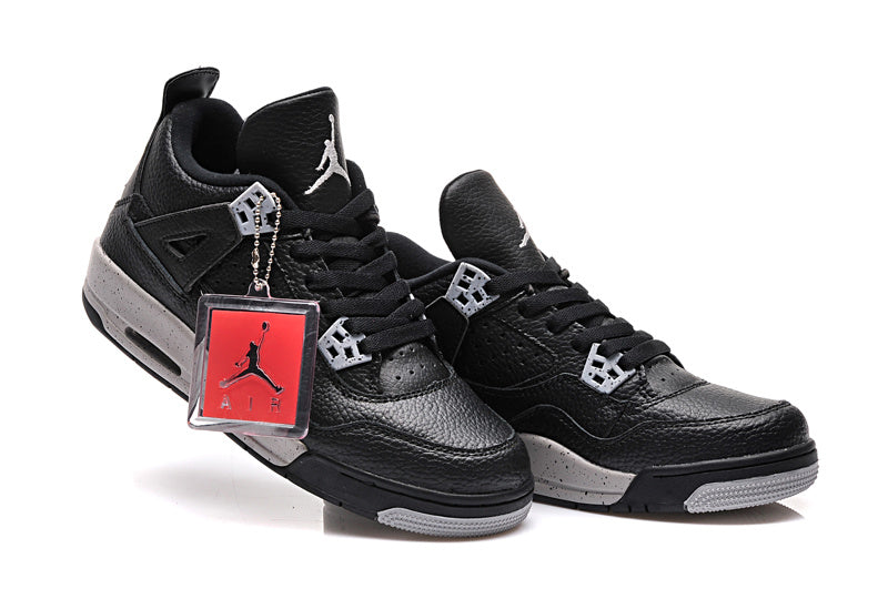 Air Jordan 4 Oreo Basketball Shoes in Black and Grey 314254-003 - product image from the listing.