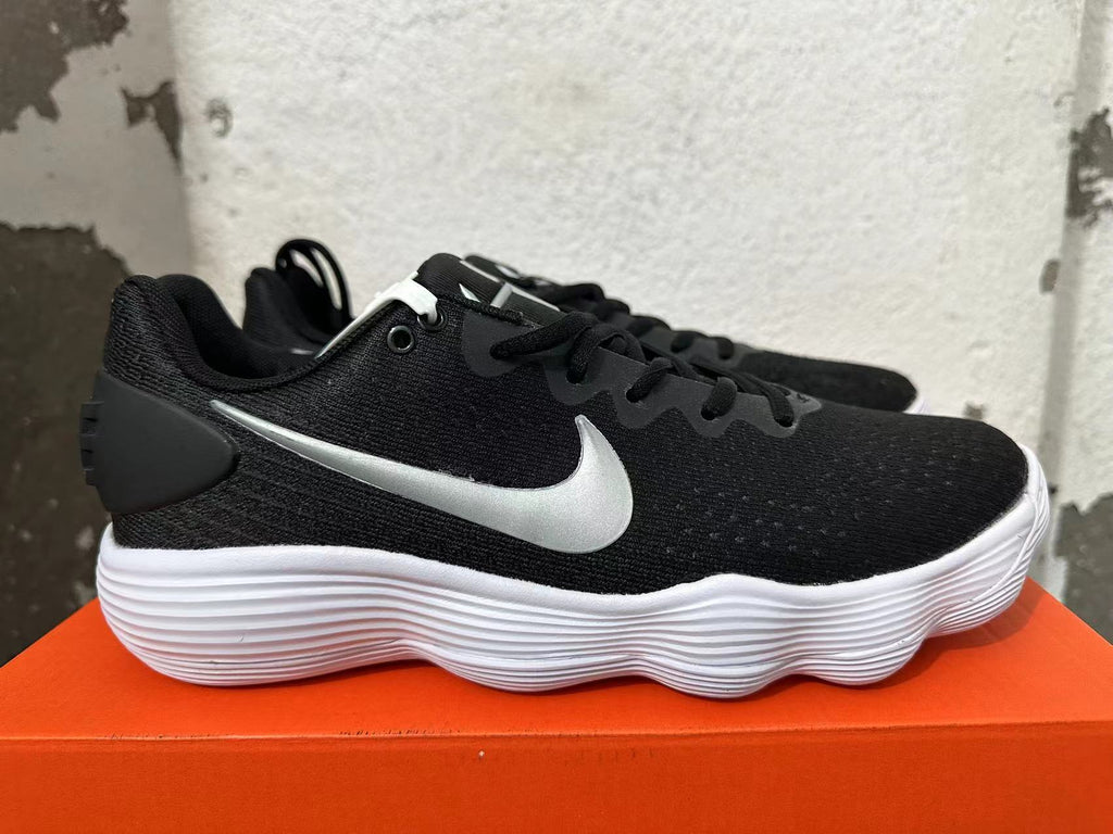 Nike Hyperdunk 2017 Basketball Shoes in Black and Silver - product image from the listing.